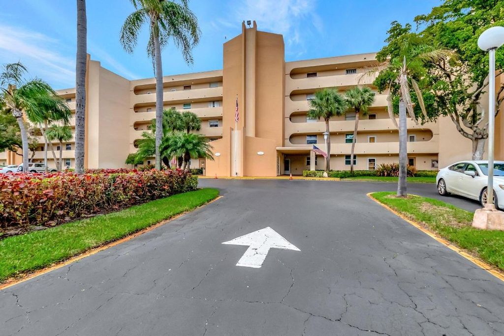 Photo of 6461 NW 2nd Avenue NW #313, Boca Raton, FL 33487 (MLS # R11153915)