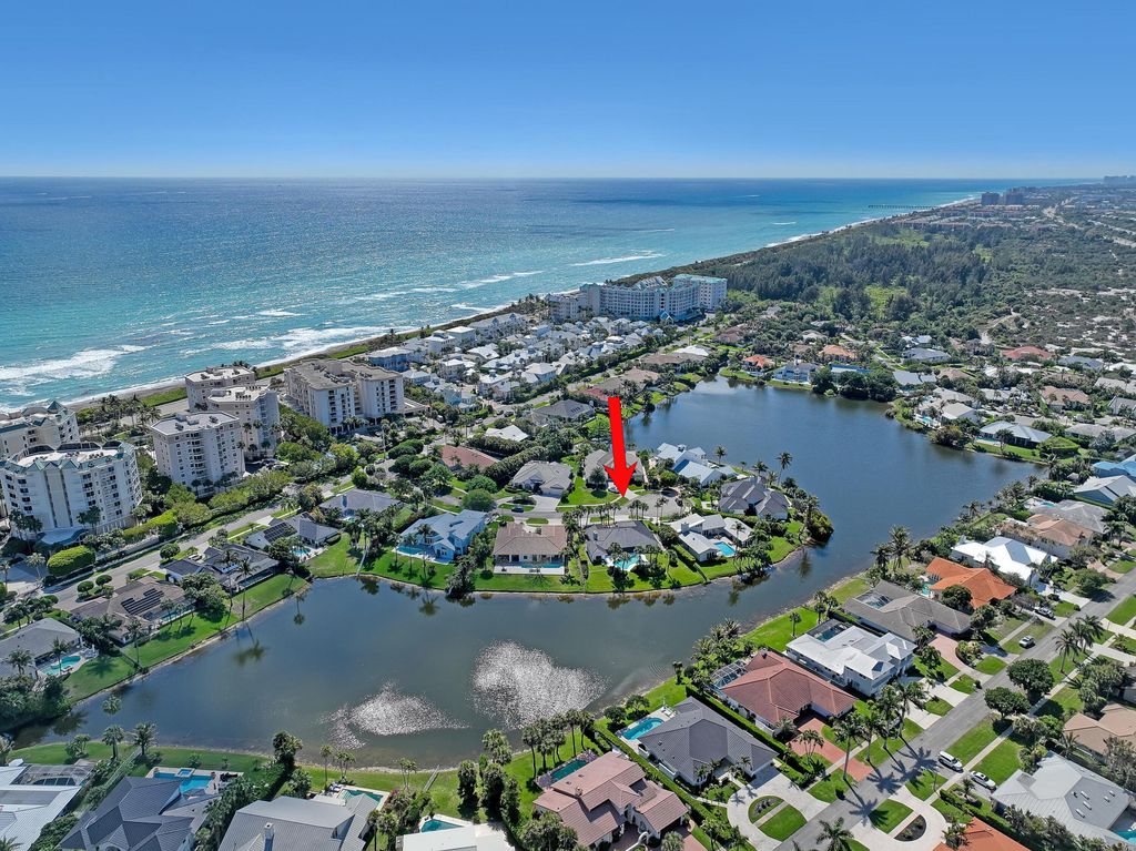 Photo of 163 Apollo Circle, Jupiter, FL 33477 (MLS # B26011404)