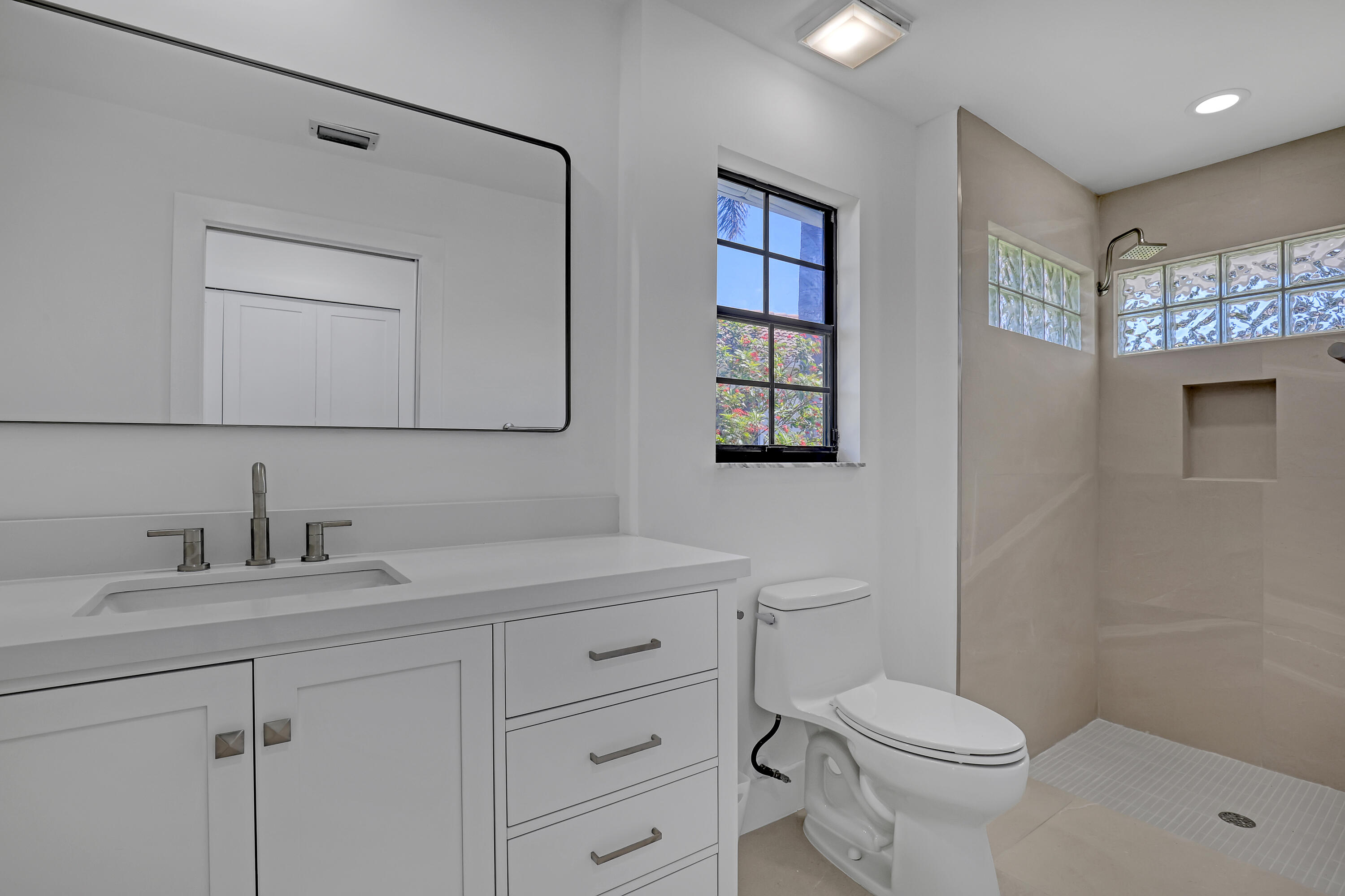 OLYMPUS - Residential