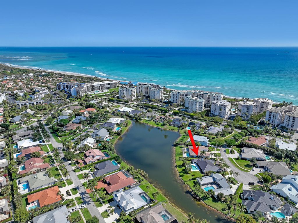 Photo of 163 Apollo Circle, Jupiter, FL 33477 (MLS # B26011404)