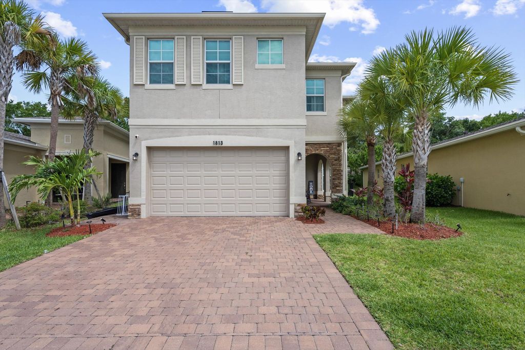 Photo of 1813 NW Cataluna Circle, Port Saint Lucie, FL 34986 (MLS # R11104762)