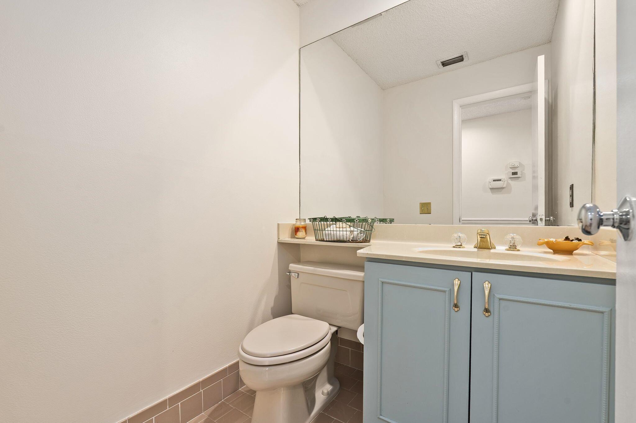 QUAIL MEADOW AT MARTIN DO - Residential