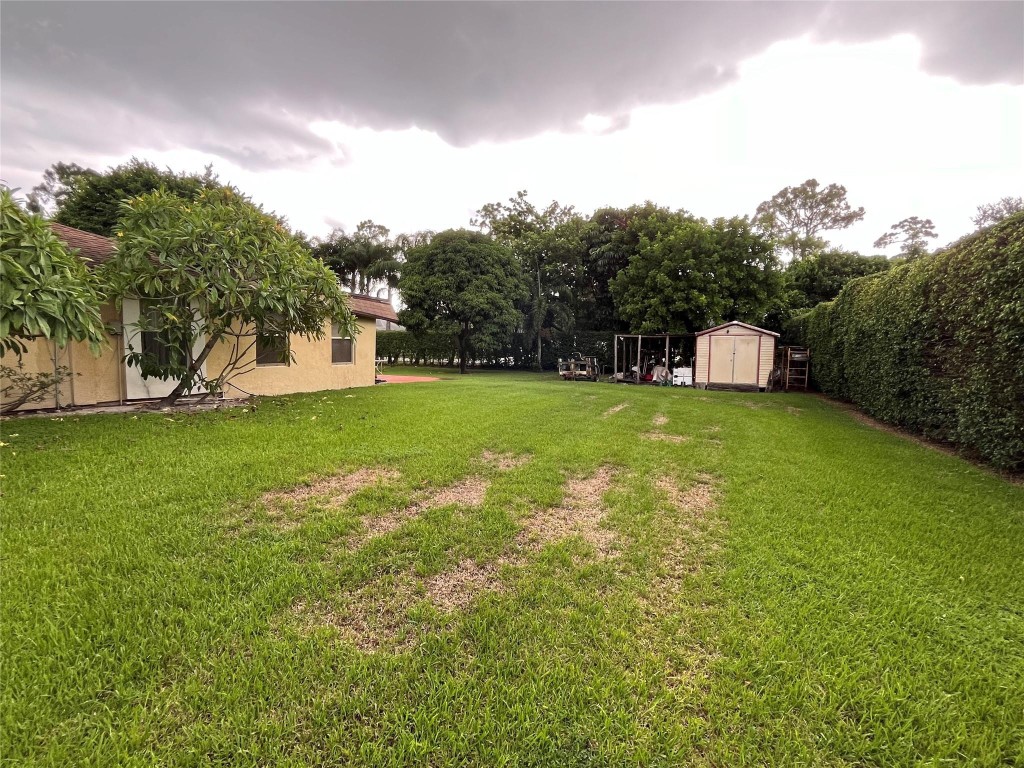 Pine Country - Residential