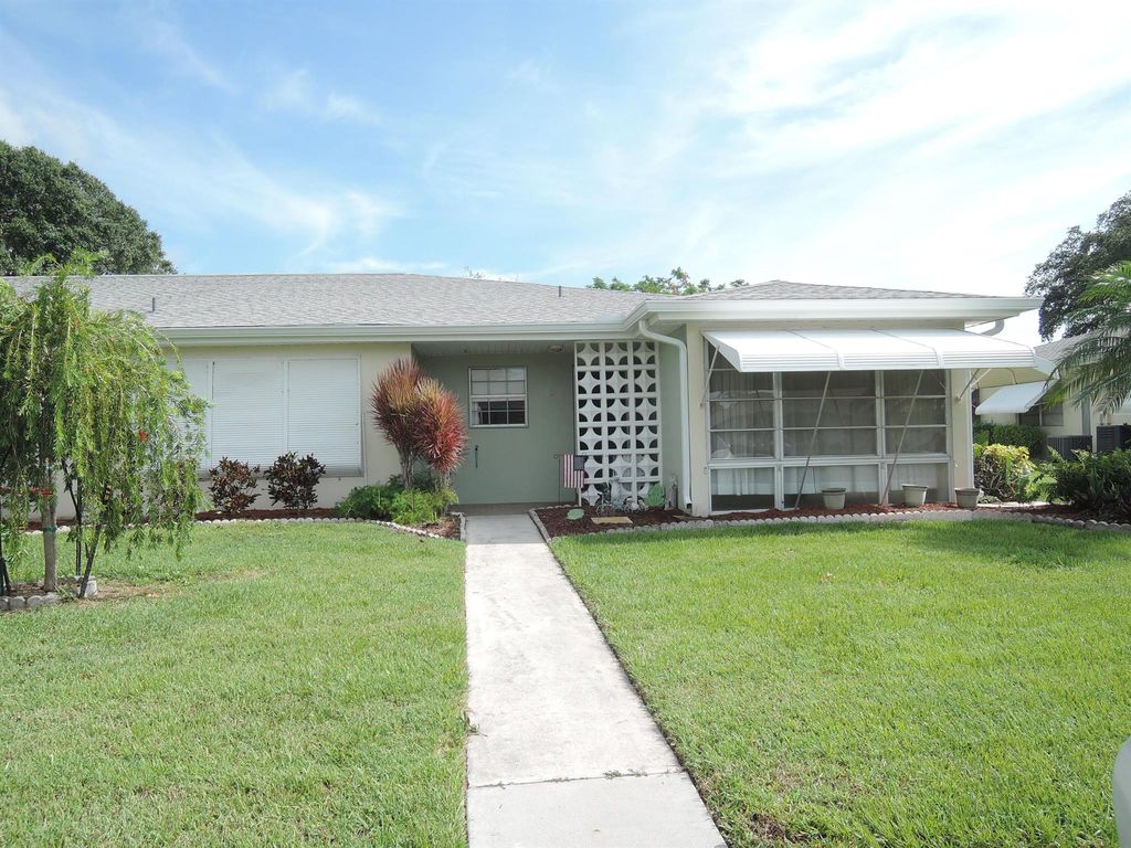 Photo of 622 Pines Knoll Drive #Apt D, Fort Pierce, FL 34982 (MLS # R10899070)