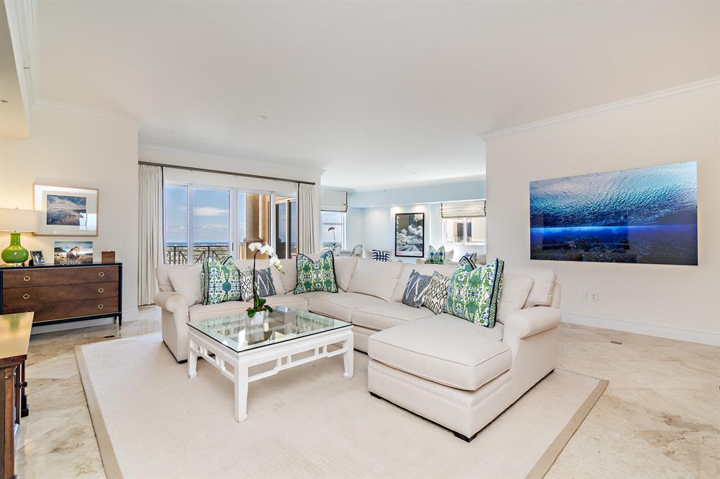 ESPLANADE GRANDE CONDO - Residential