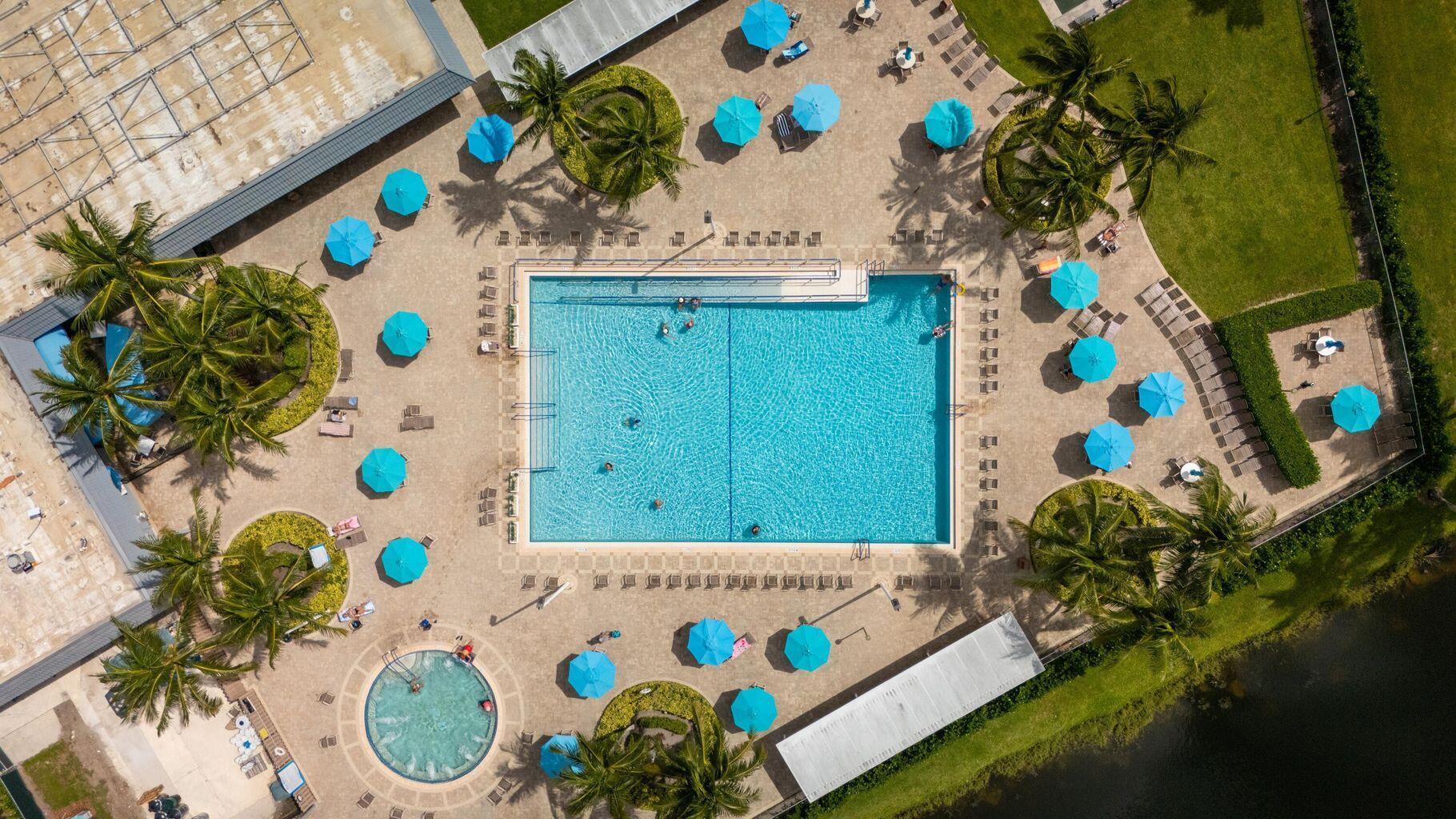 KINGS POINT SAXONY CONDOS - Residential