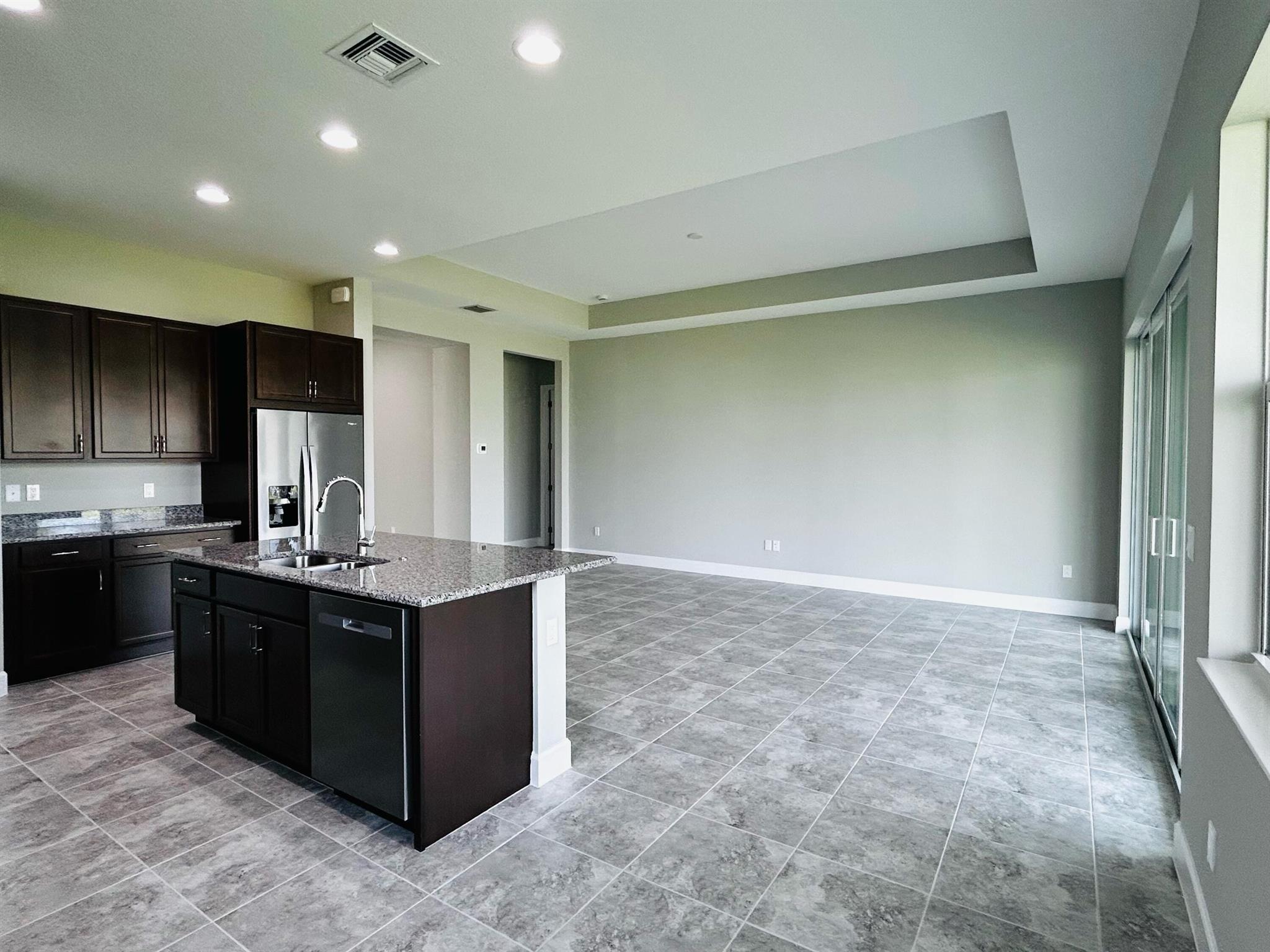 ORCHARDS OF WESTLAKE - Residential Lease