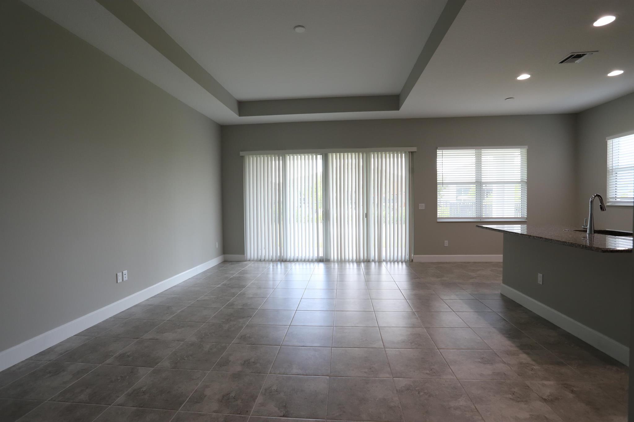 ORCHARDS OF WESTLAKE - Residential Lease