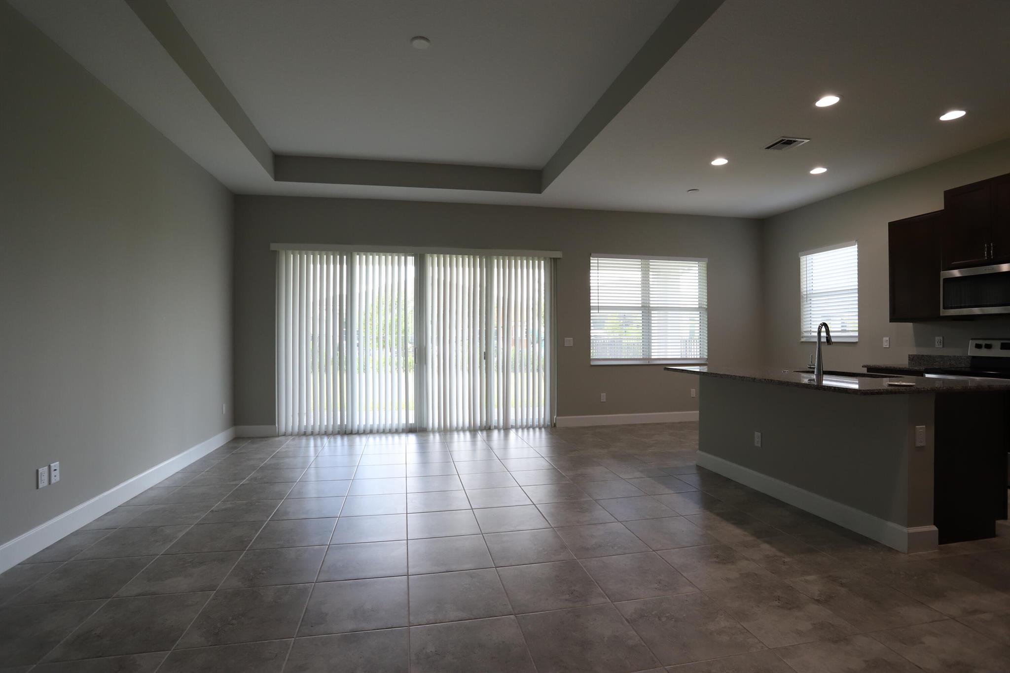 ORCHARDS OF WESTLAKE - Residential Lease