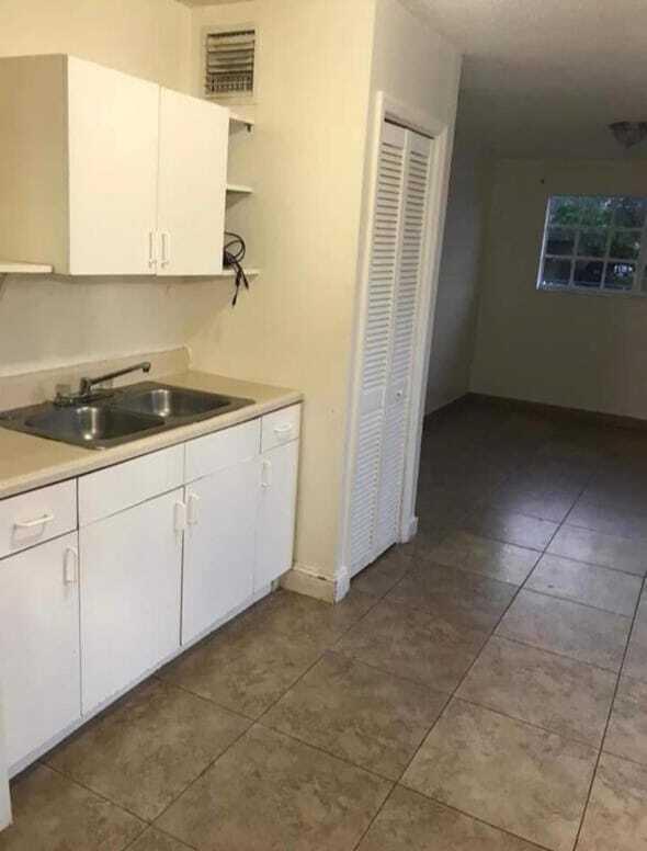CAROL CITY 1 ST ADDN - Residential Lease