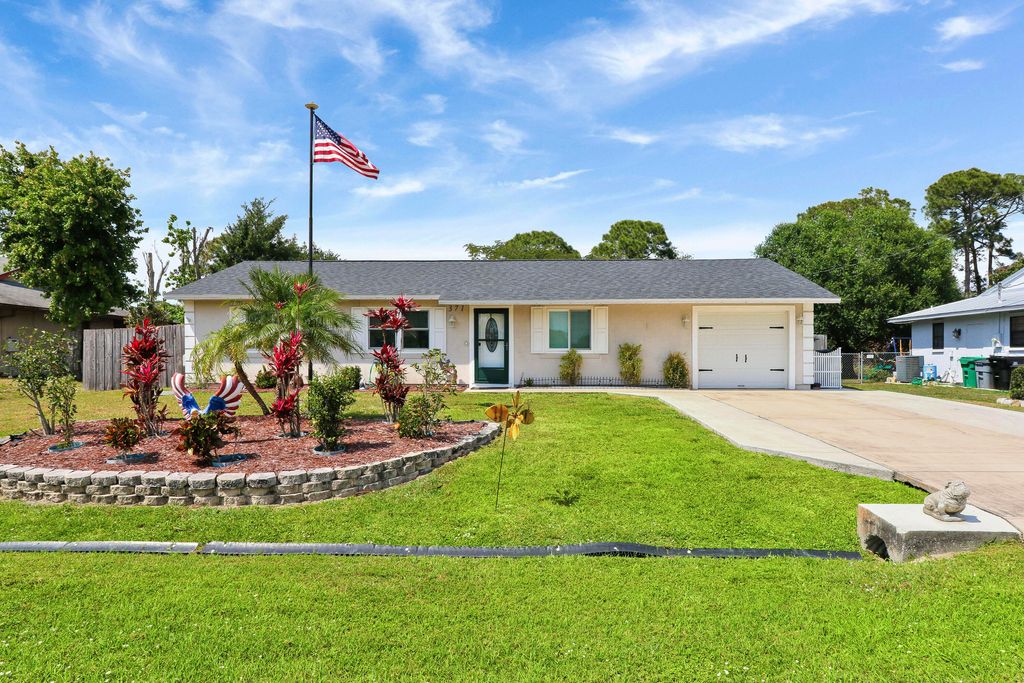 Photo of 371 SE Voltair Terrace, Port Saint Lucie, FL 34983 (MLS # R10970871)