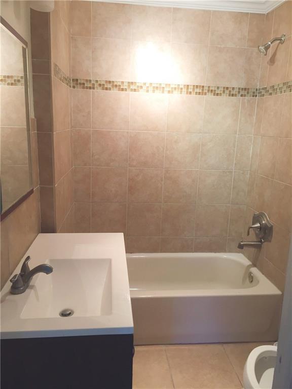 Dixie Gardens 2-42 B - Residential Lease