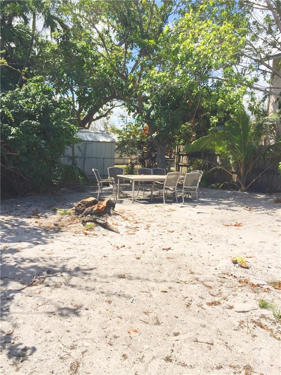 Dixie Gardens 2-42 B - Residential Lease