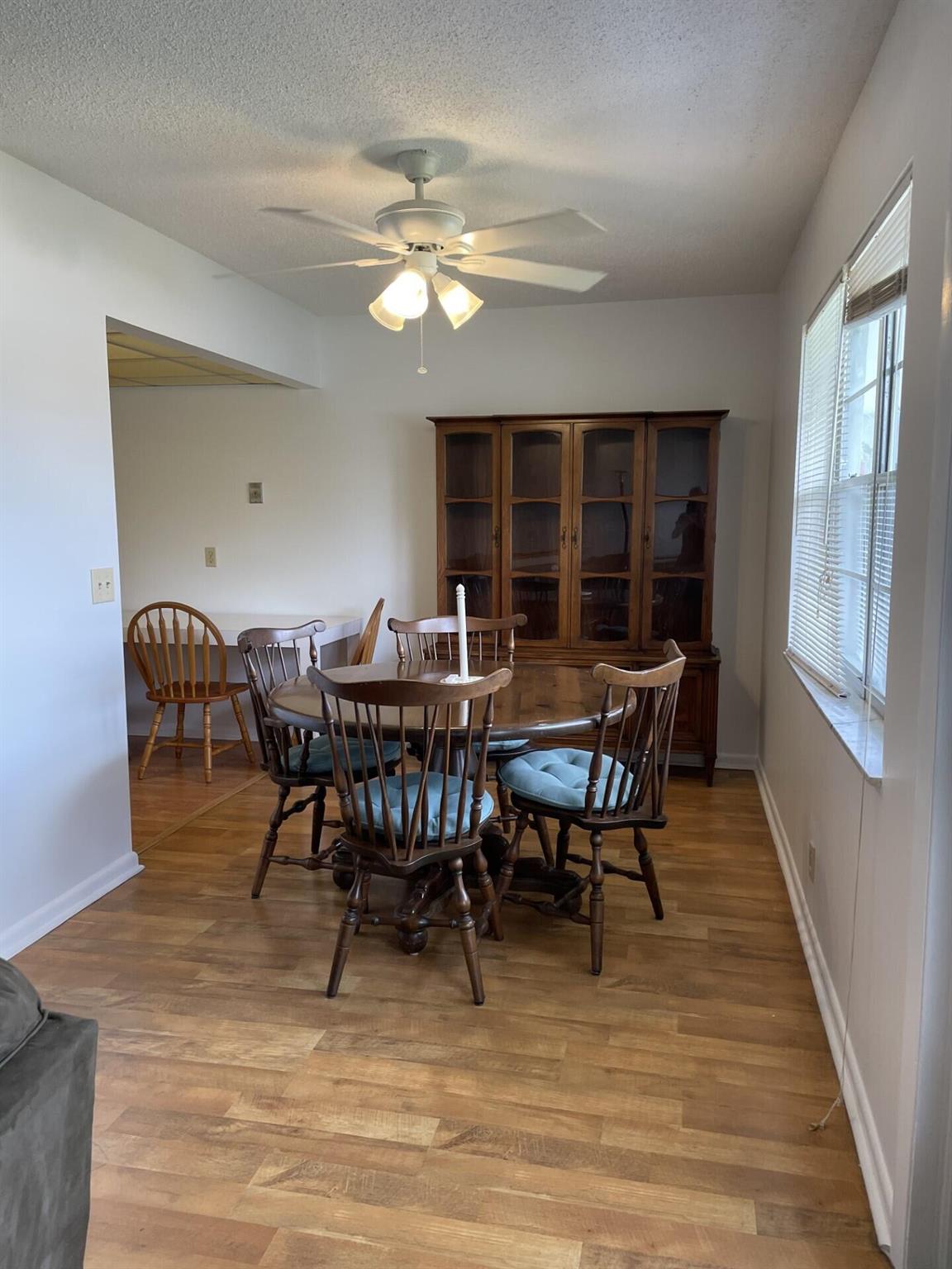 CENTURY VILLAGE - SOMERSE - Residential