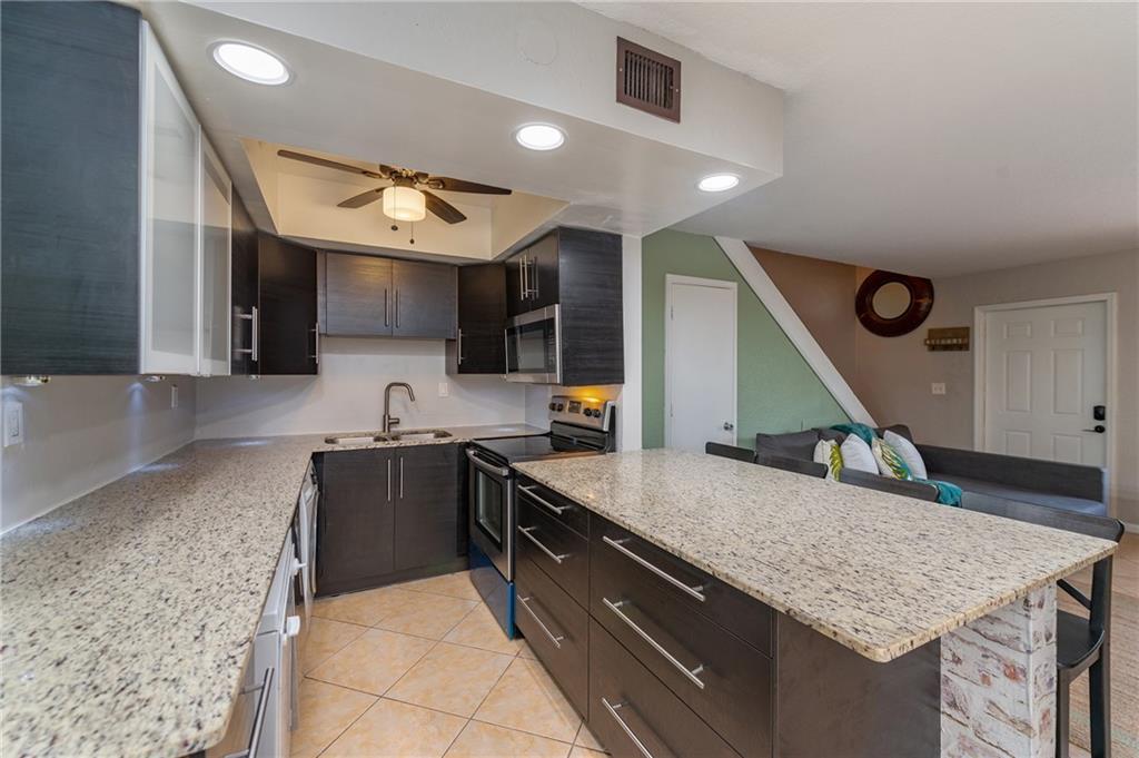 Villa Manors - Residential