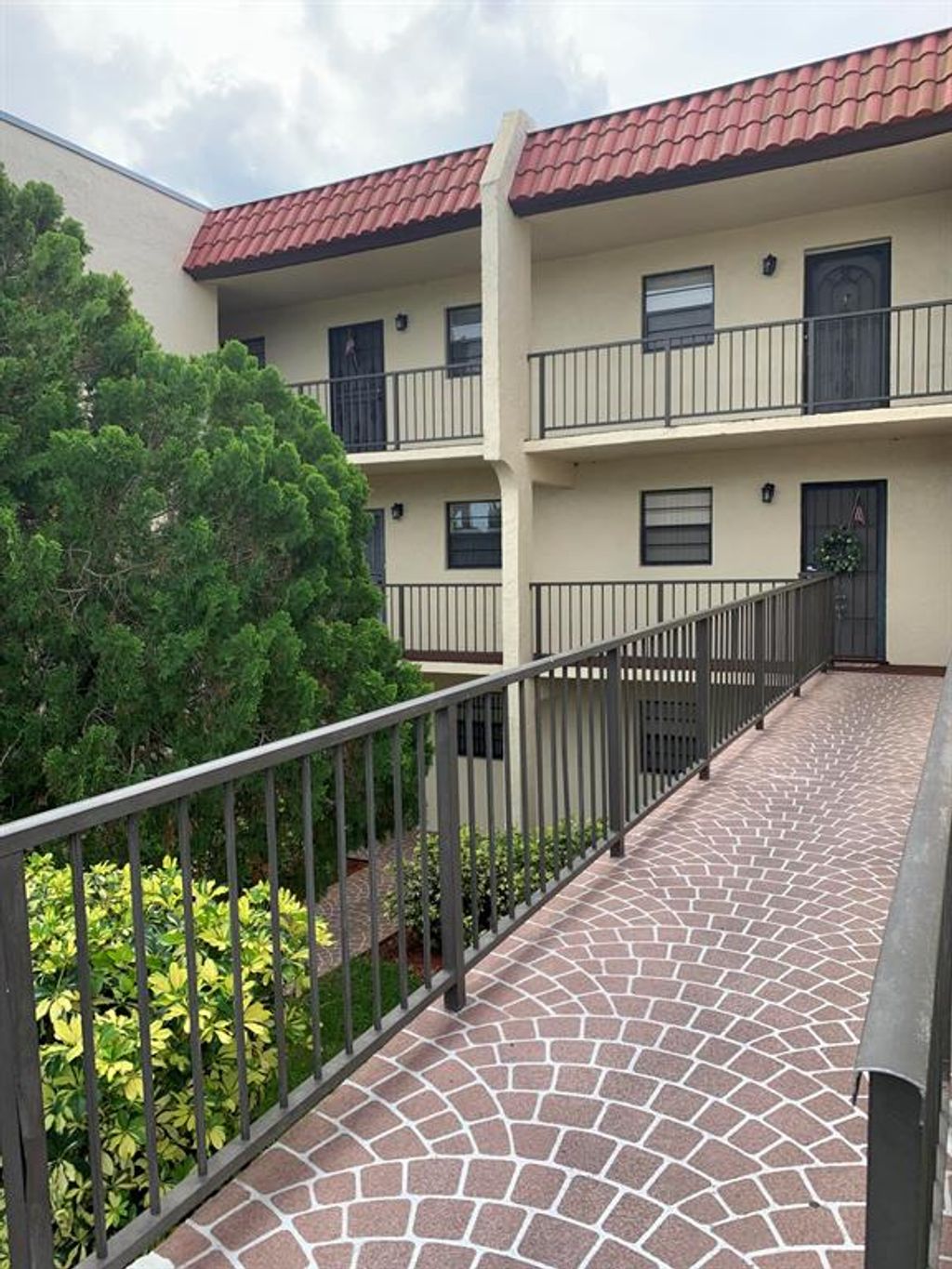 Photo of 2050 Oleander Boulevard #6-303, Fort Pierce, FL 34950 (MLS # R10792756)