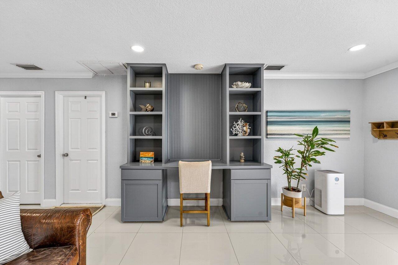 THE COVE - Residential