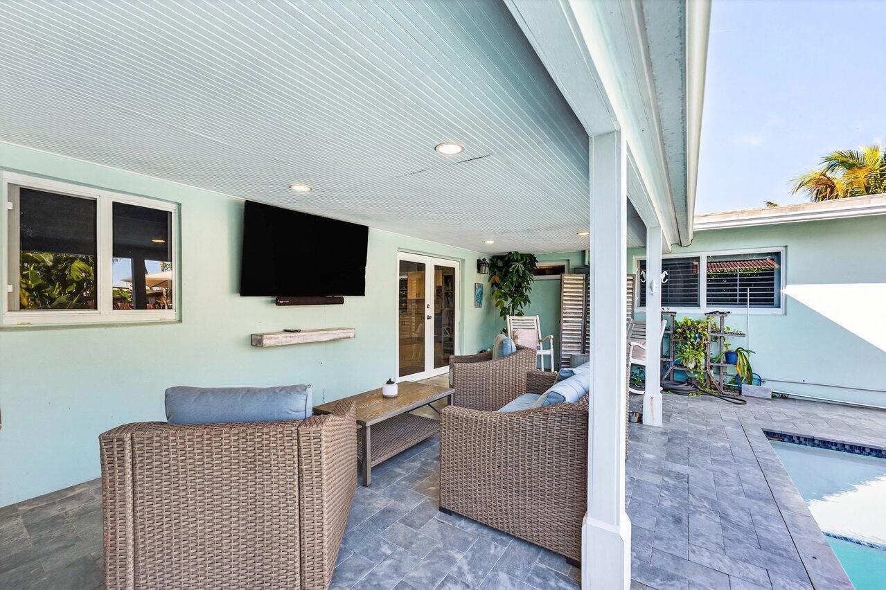 THE COVE - Residential