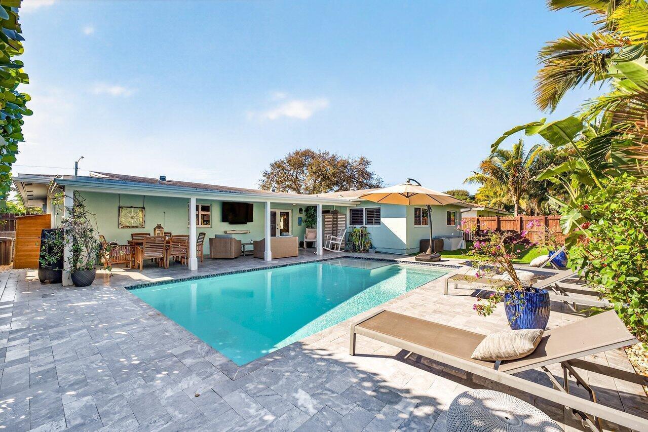 THE COVE - Residential