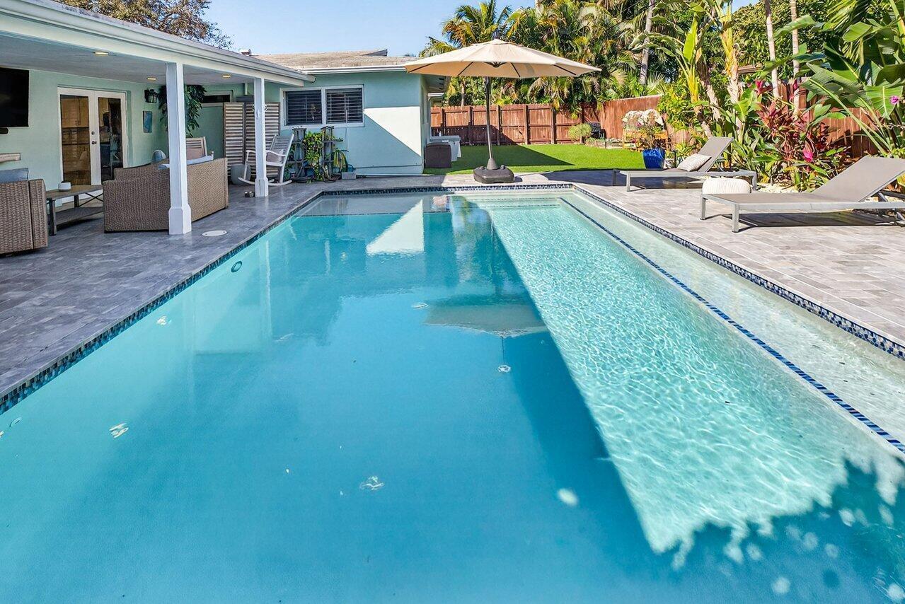 THE COVE - Residential