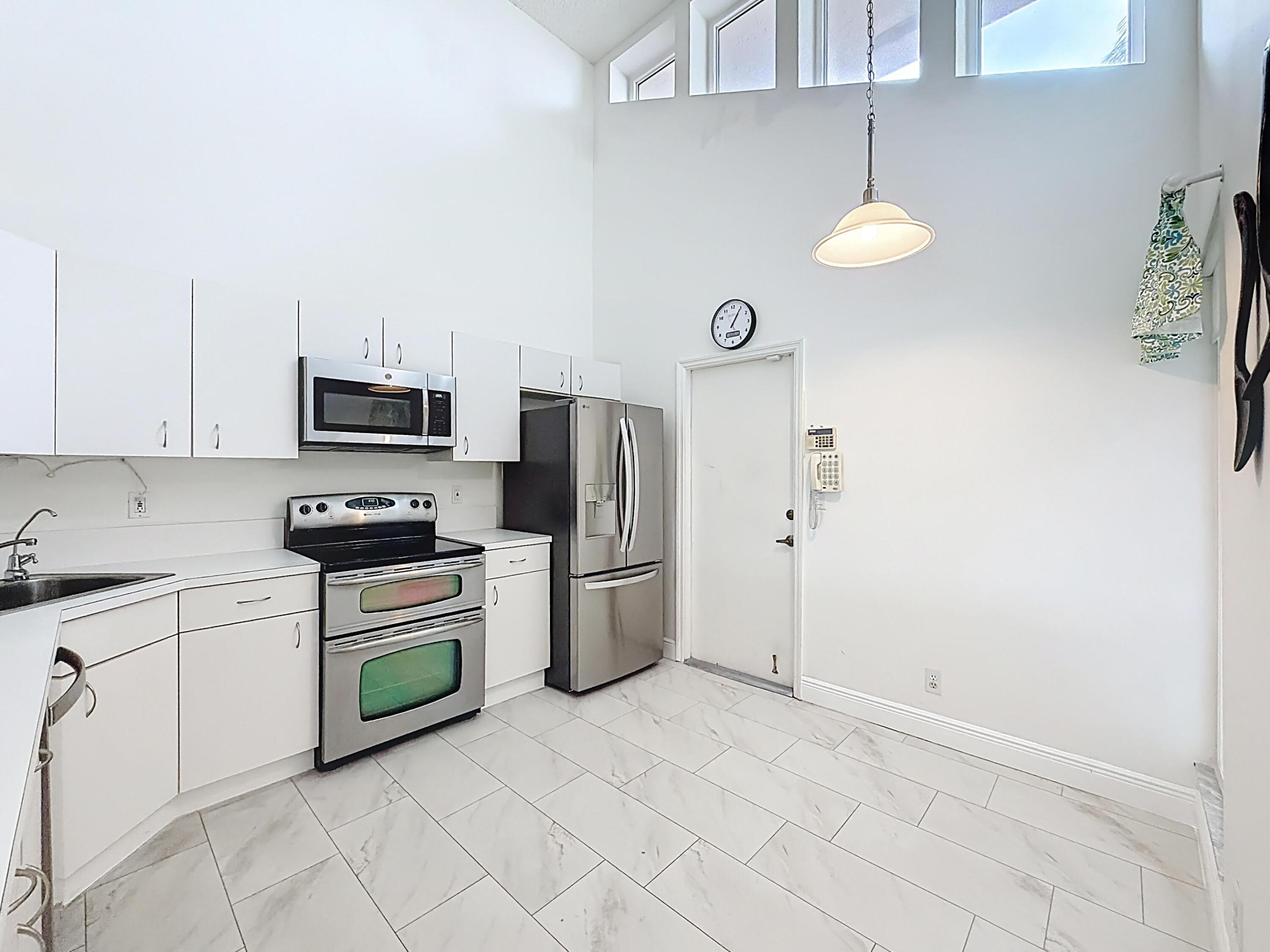 SWEETWATER SEC 3 - Residential