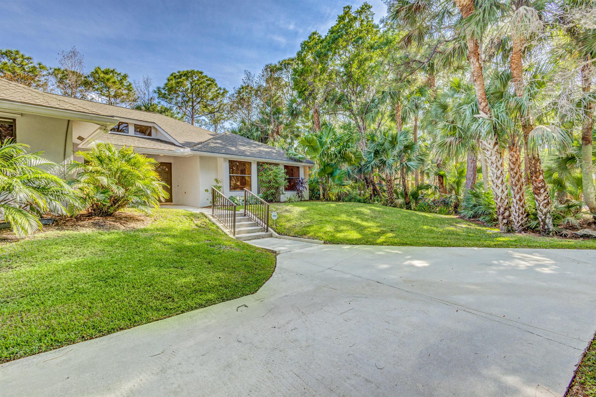 8300 159th Court N