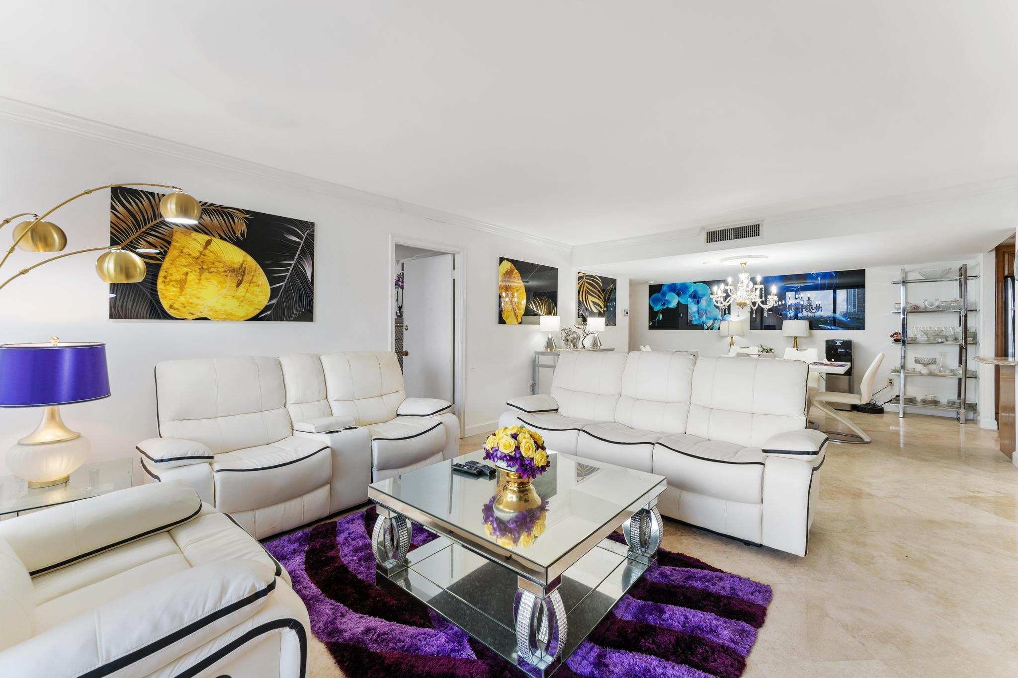 PALM BEACH HOUSE CONDO - Residential