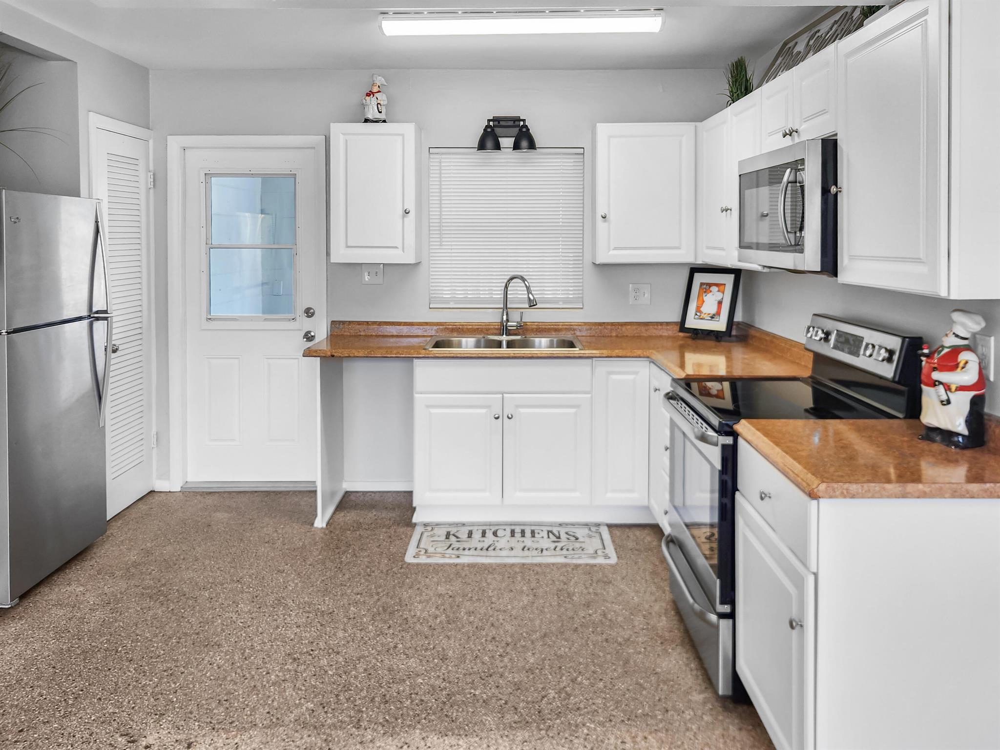 SOUTHERN VIEW  SUBDIVISION - Residential