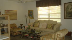 KINGS POINT FLANDERS COND - Residential