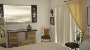 KINGS POINT FLANDERS COND - Residential