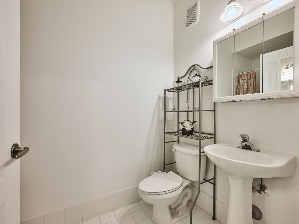 SHOMA COURTYARDS I AT ROYAL PALM CONDOMINIUMS - Residential