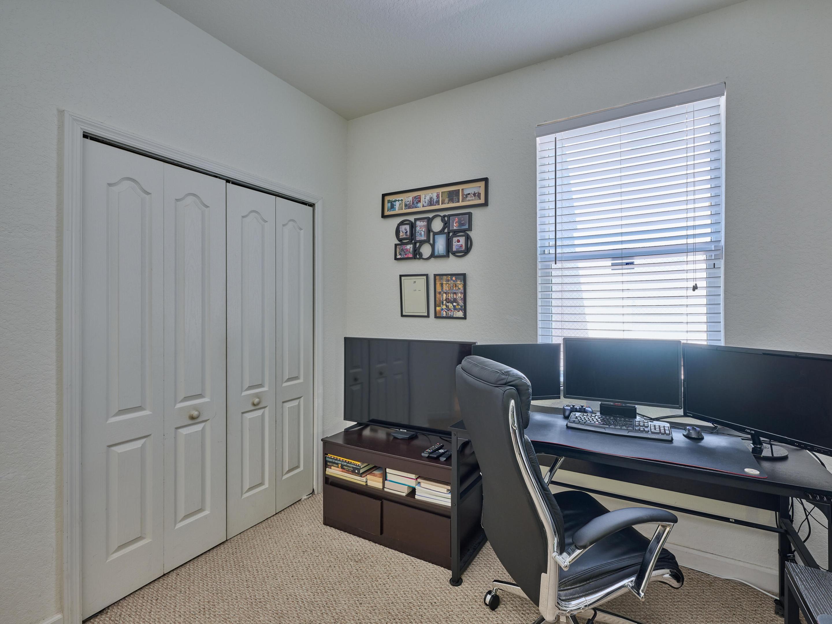 SHOMA COURTYARDS I AT ROYAL PALM CONDOMINIUMS - Residential