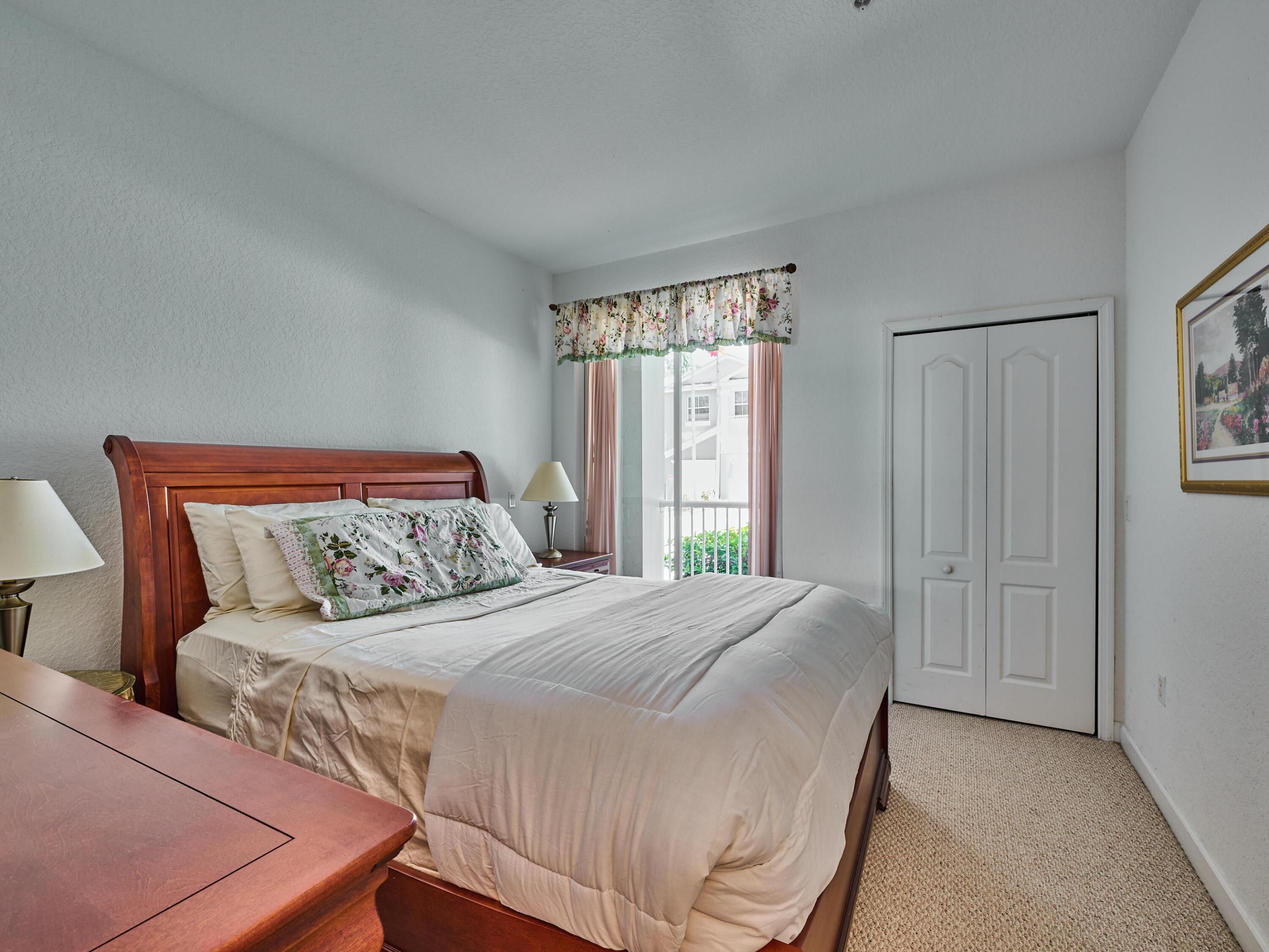 SHOMA COURTYARDS I AT ROYAL PALM CONDOMINIUMS - Residential