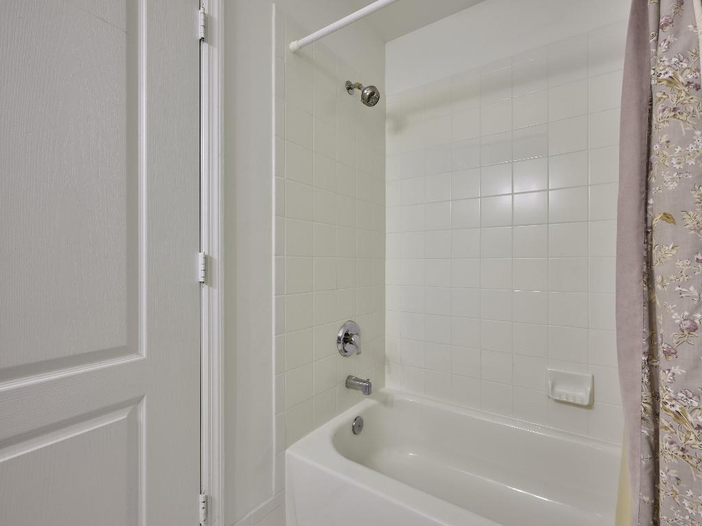 SHOMA COURTYARDS I AT ROYAL PALM CONDOMINIUMS - Residential