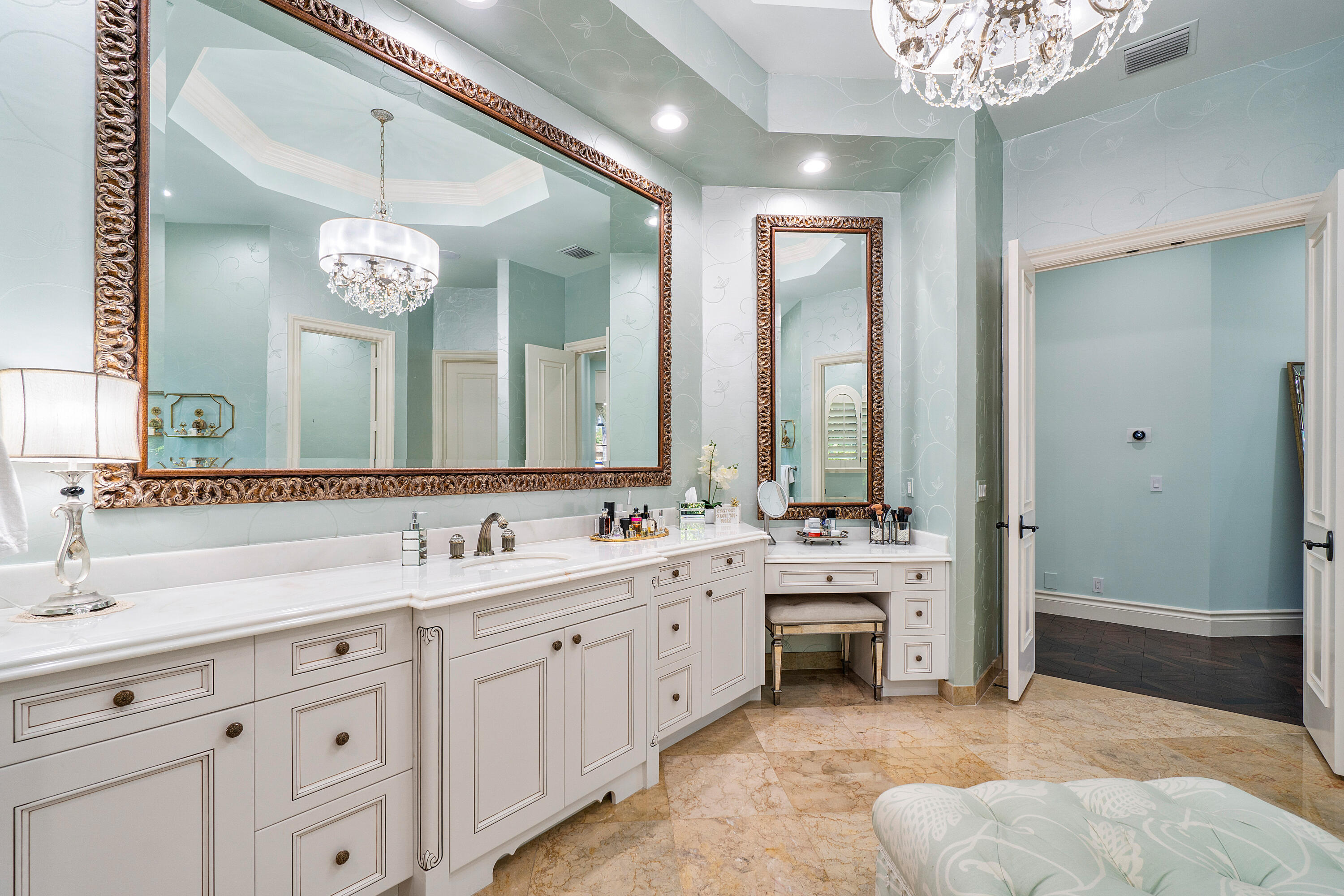 OAKS AT BOCA RATON - Residential