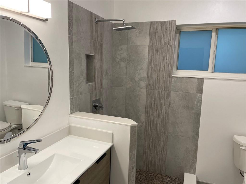 LAS OLAS PARK CORR PLAT - Residential Lease