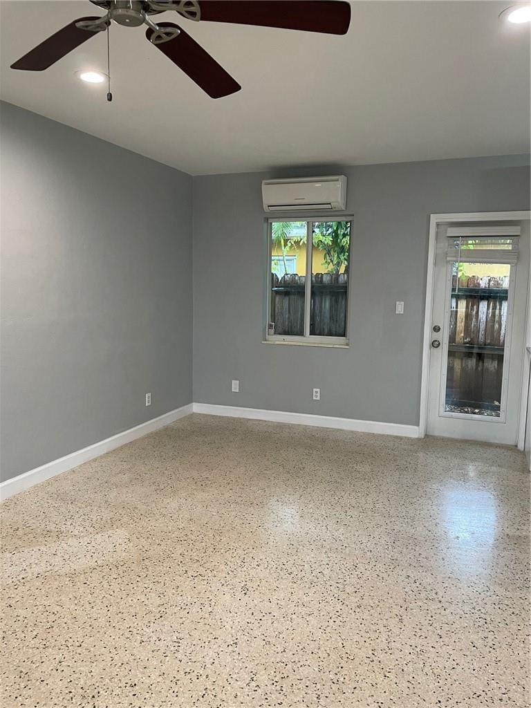 LAS OLAS PARK CORR PLAT - Residential Lease