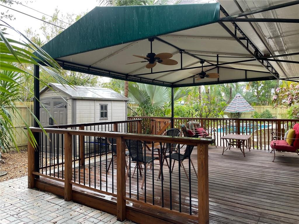 LAS OLAS PARK CORR PLAT - Residential Lease