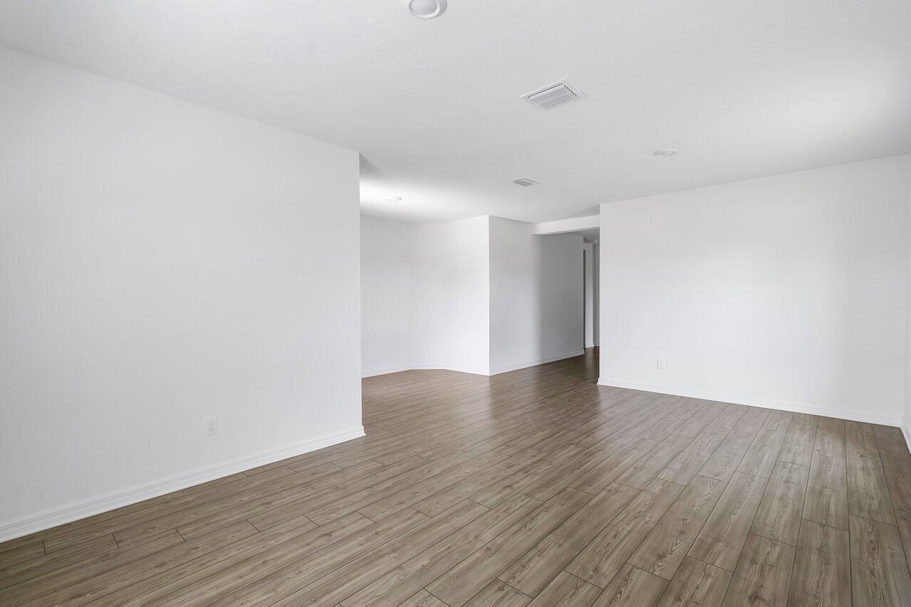 PORT ST LUCIE SECTION  31 - Residential Lease