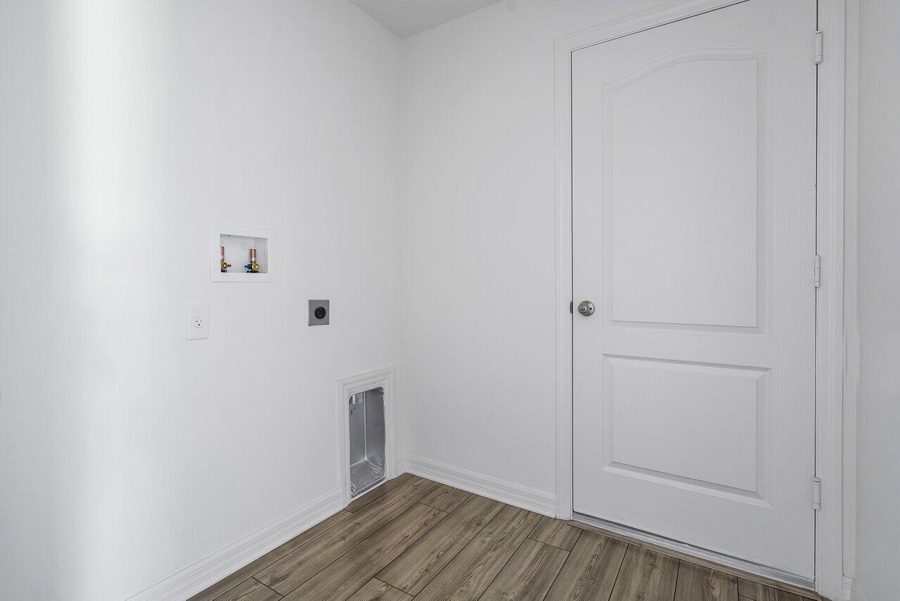 PORT ST LUCIE SECTION  31 - Residential Lease