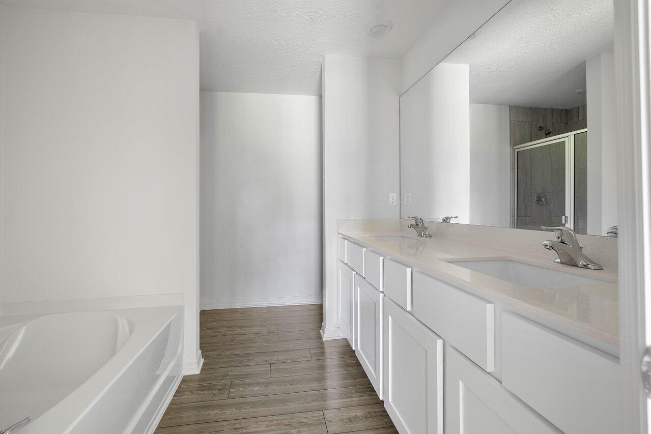 PORT ST LUCIE SECTION  31 - Residential Lease