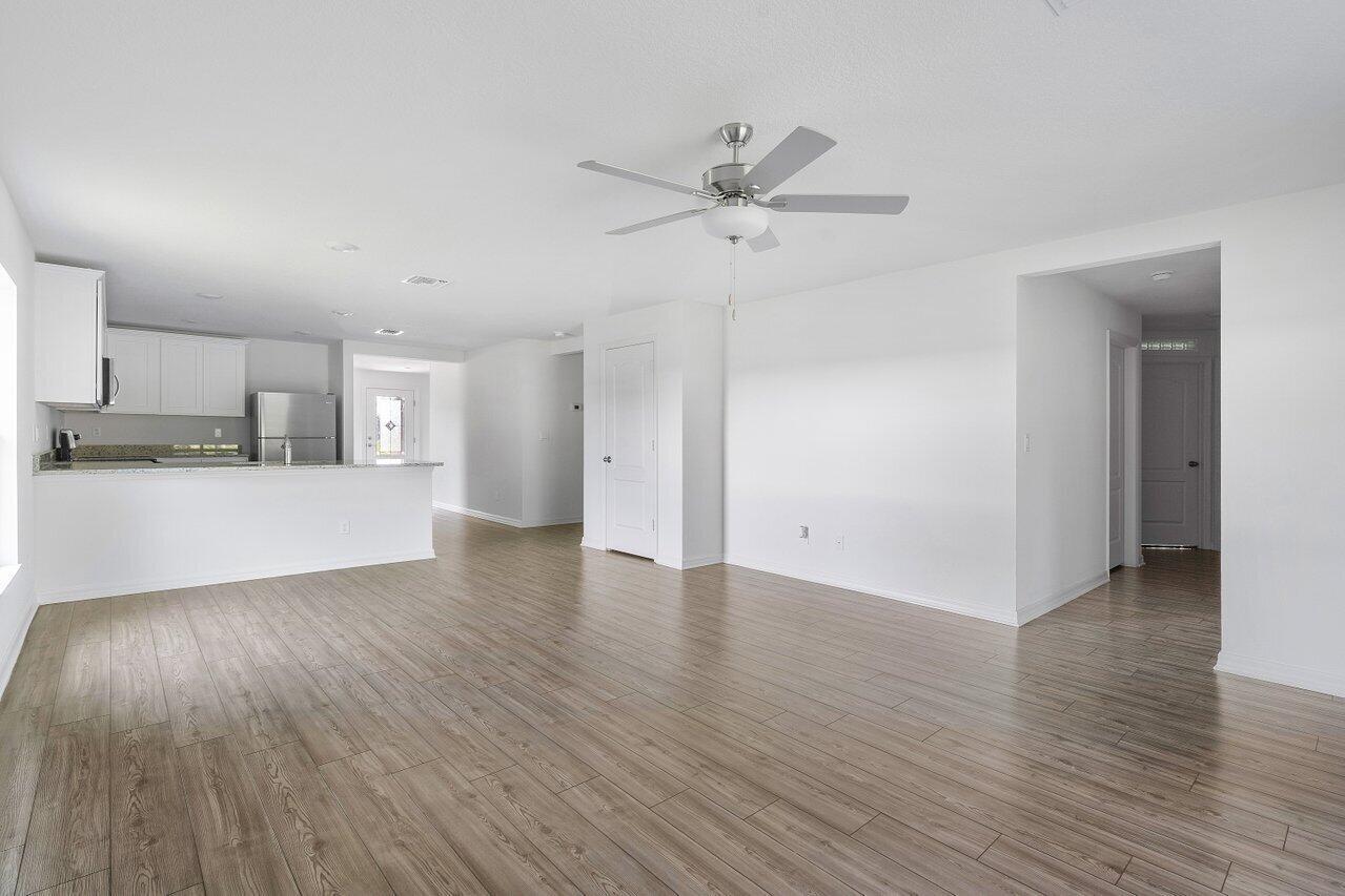 PORT ST LUCIE SECTION  31 - Residential Lease