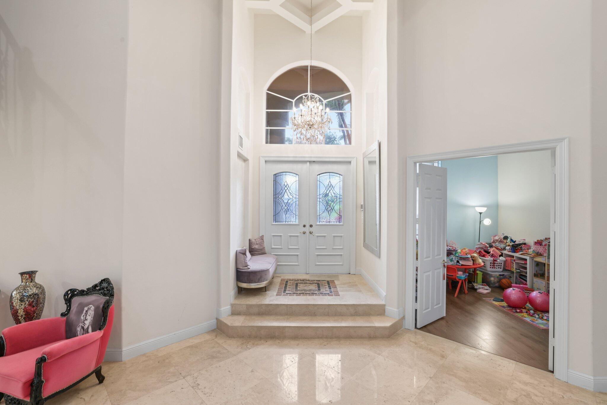 19234 S Creekshore Court