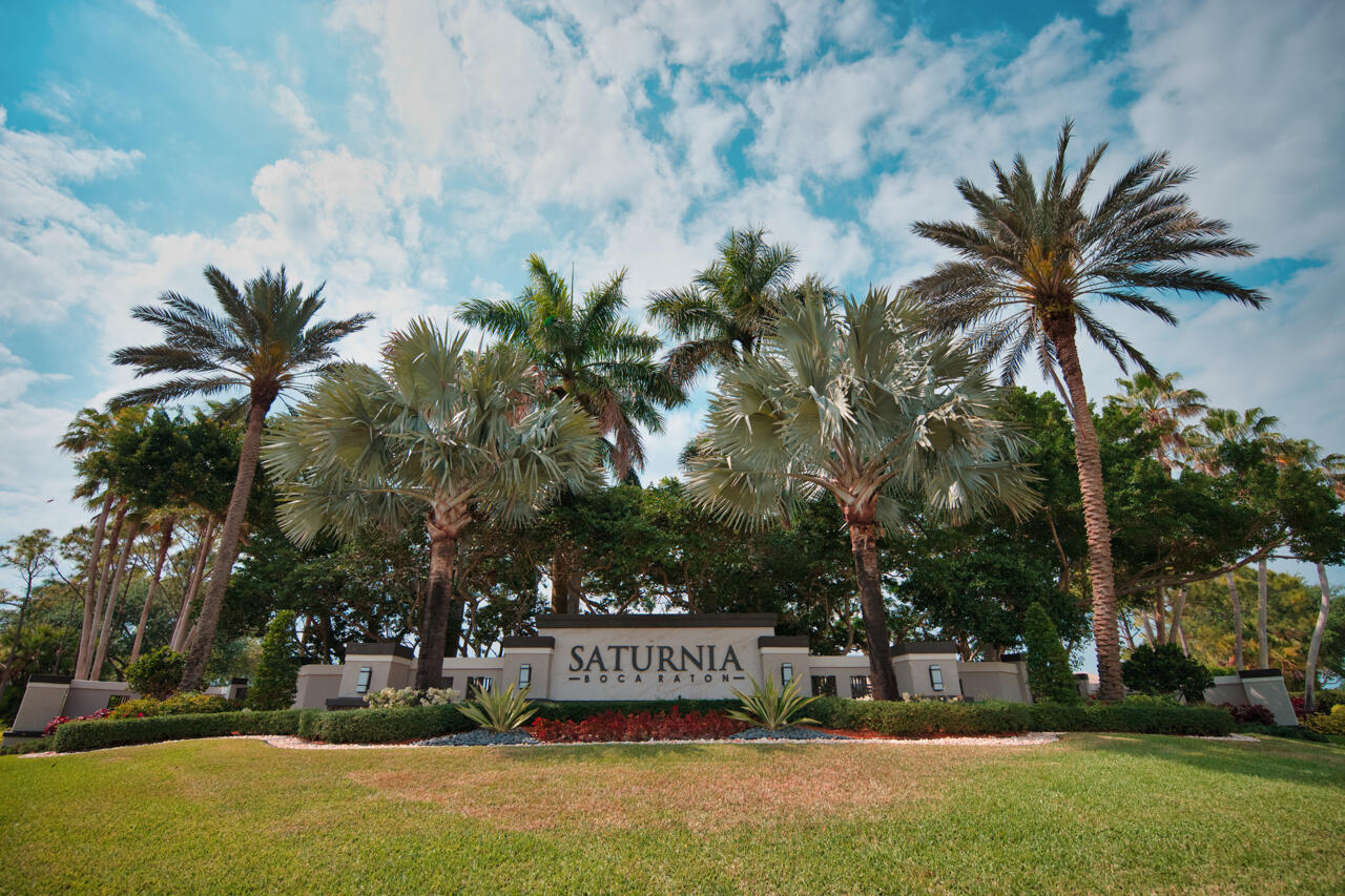 SATURNIA - Residential