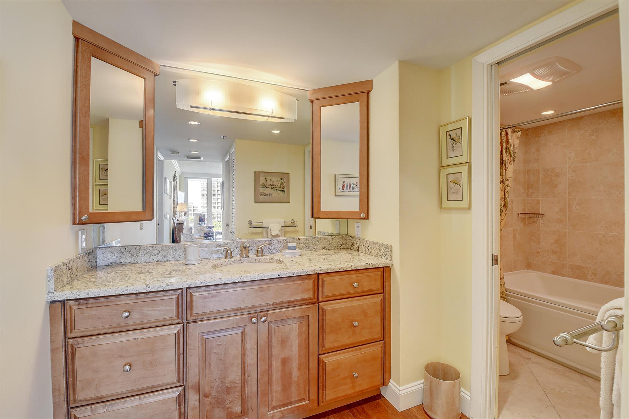 ABERDEEN ARMS CONDO - Residential Lease