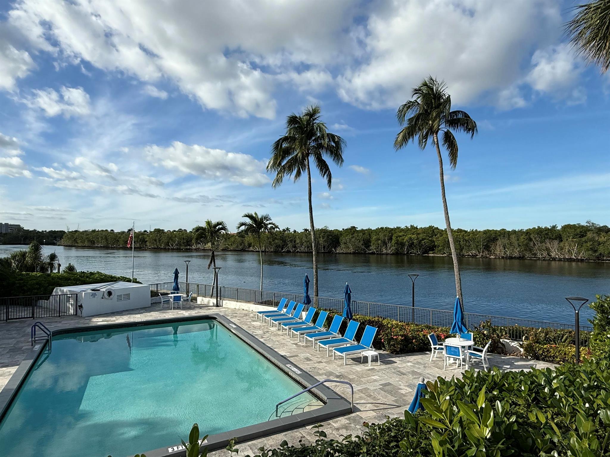 ABERDEEN ARMS CONDO - Residential Lease