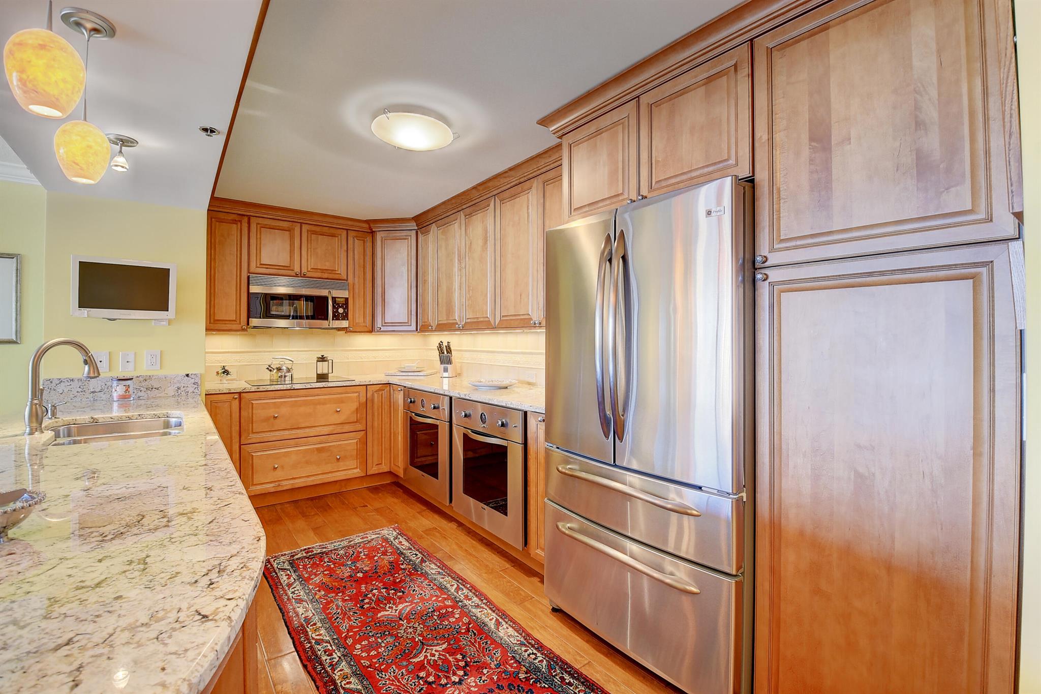 ABERDEEN ARMS CONDO - Residential Lease