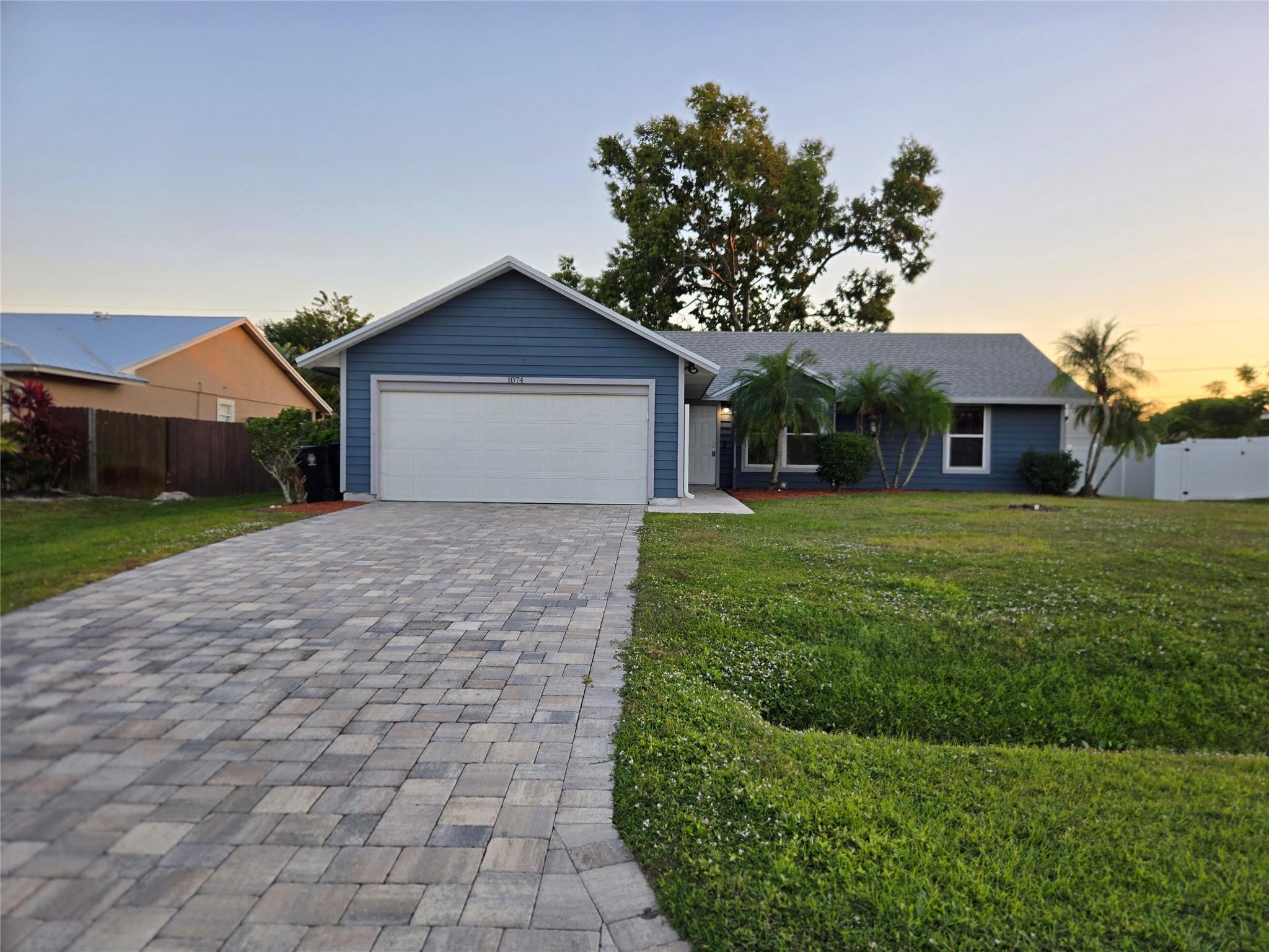 Port St Lucie Sec 08 - Residential Lease