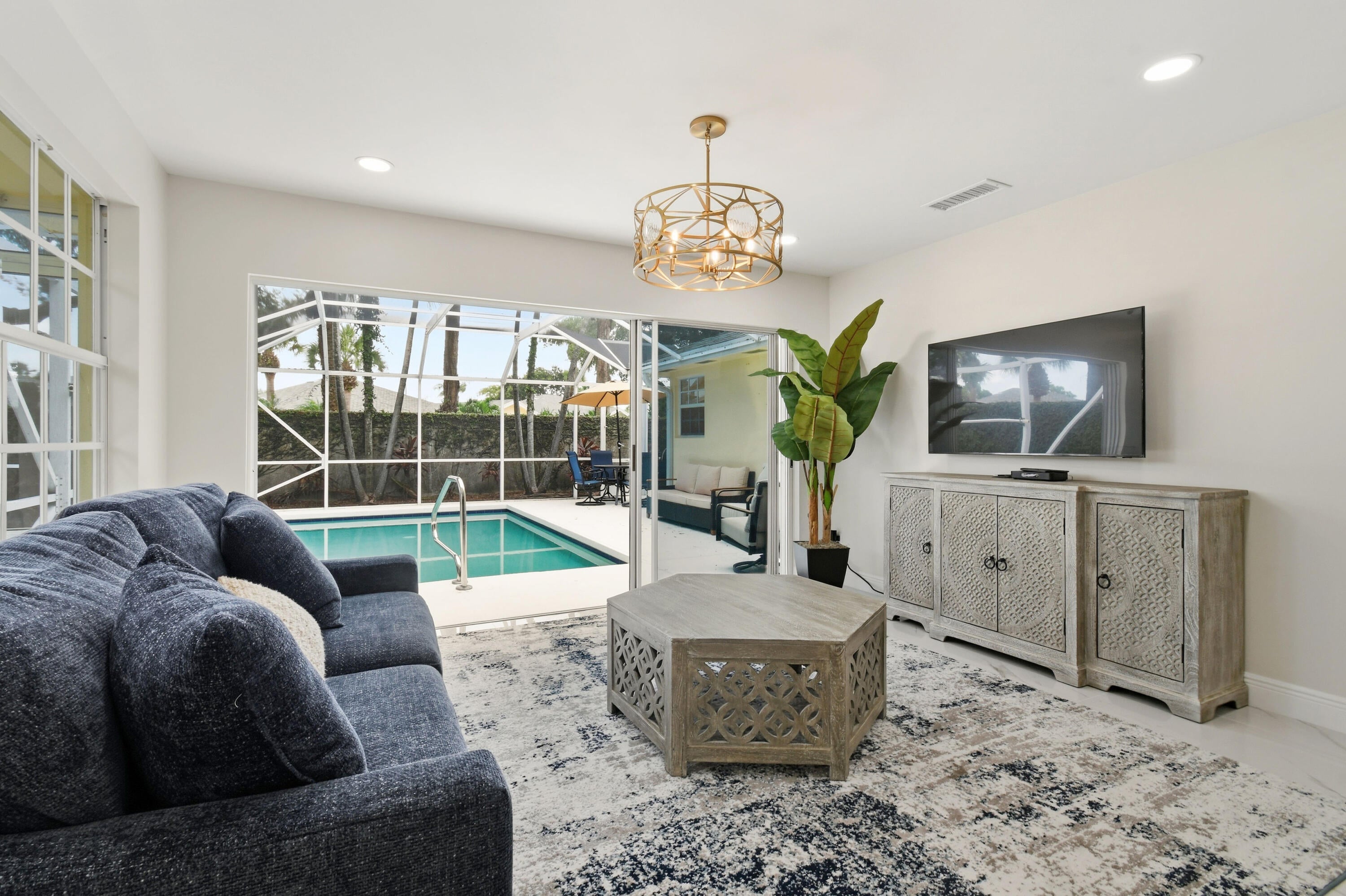 198 Brier Circle