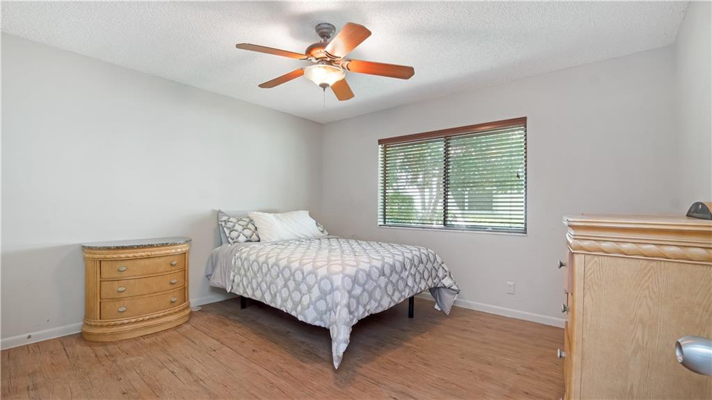 CYPRESS GLEN - Residential